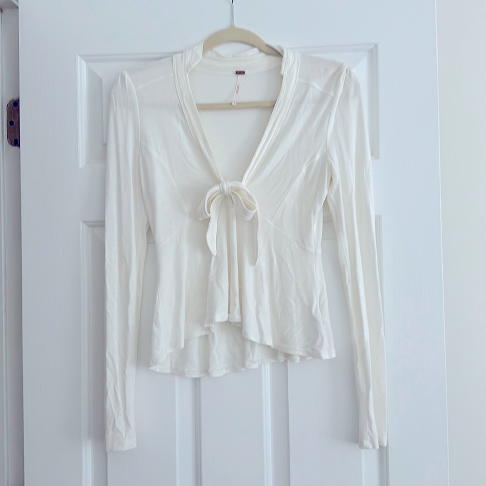 Free people size XS long sleeve tie shirt